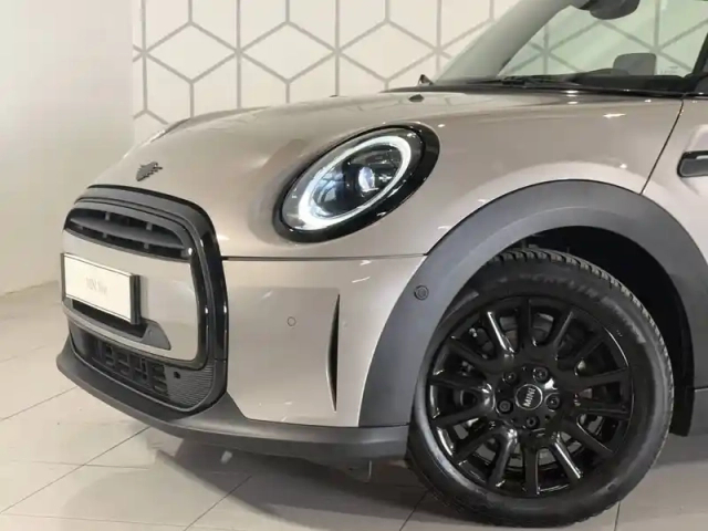 Mini Mini hatch 3 portes cooper 136 ch dkg7 — photo 41