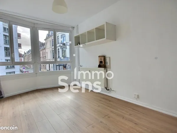 Studio 1 pièce 18 m²