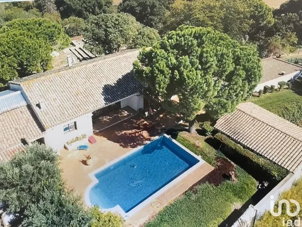 Maison 10 pièces 295 m²