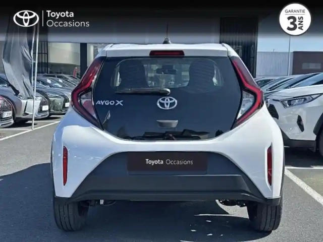 Toyota Aygo X 1.0 vvt-i 72ch active business my23 — photo 10