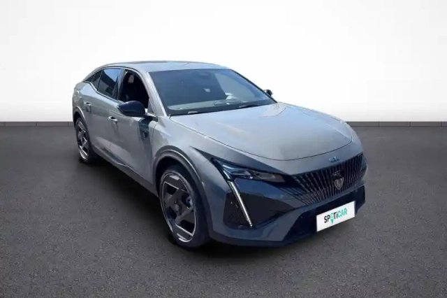 Peugeot 408 plug-in hybrid 225 ch e-dcs7 — photo 8