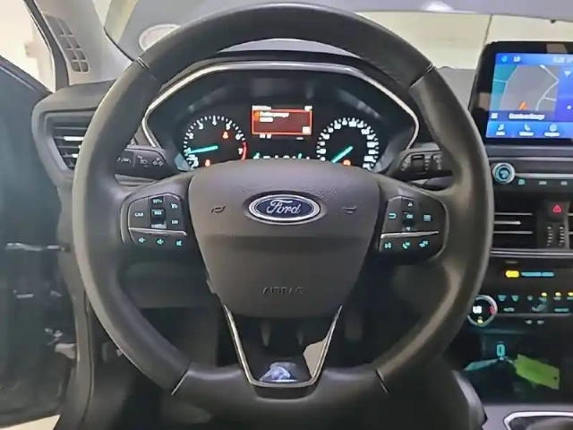 Ford Focus 1.0 ecoboost 125 s&amp;s mhev — photo 12