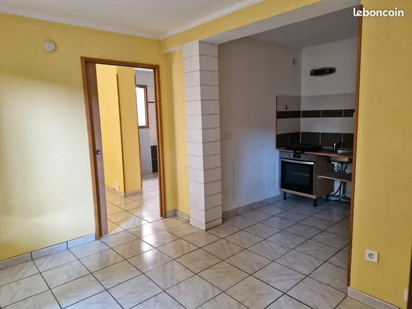 Particulier loue T2 de 33 m², à Carcassonne 435 Euros/mois