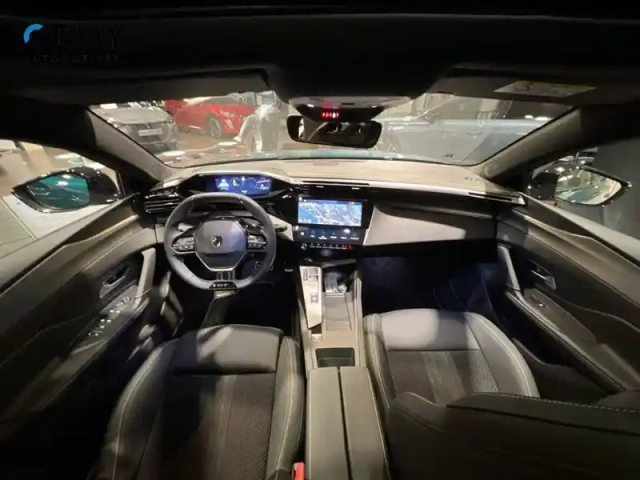 Peugeot 308 electrique 55 kwh 156ch — photo 27
