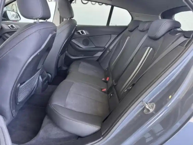 Bmw Serie 1 série 1 118da 150ch m sport 8cv — photo 11