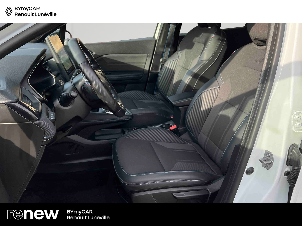Renault Captur E-Tech full hybrid 145 ch — photo 11