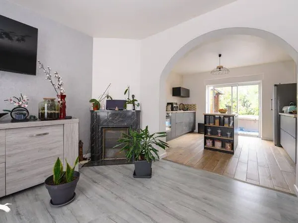 Maison 9 pièces 155 m²