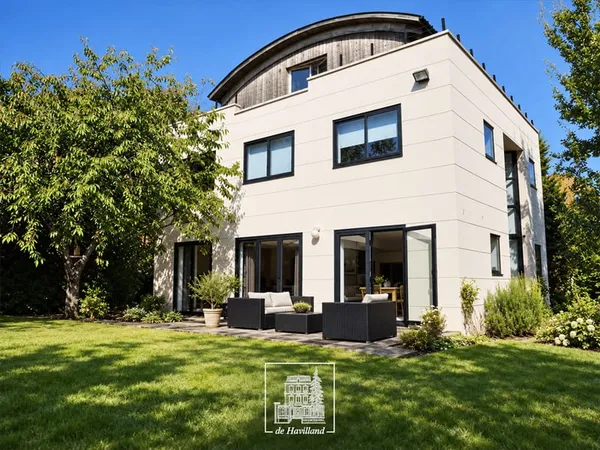 Maison 7 pièces 185 m²