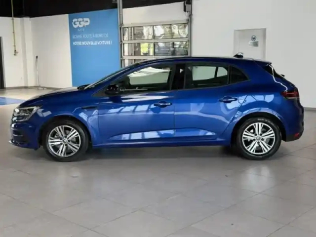 Renault Megane 1.5 blue dci 115ch evolution edc -23 — photo 8