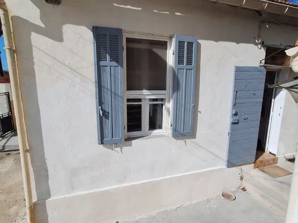 Maison de 36m2 à louer sur Marseille 14