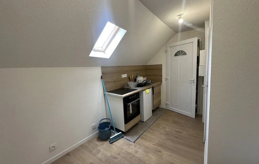 Photo 8