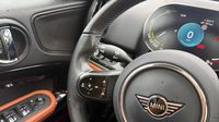 Mini Countryman Cooper SE 125ch + 95ch Edition Premium Plus ALL4 BVA6 — photo 23