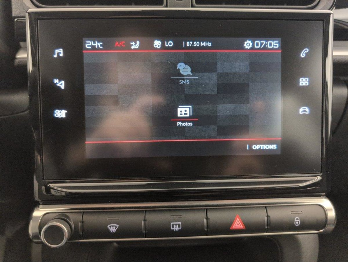 Citroën C3 — photo 21