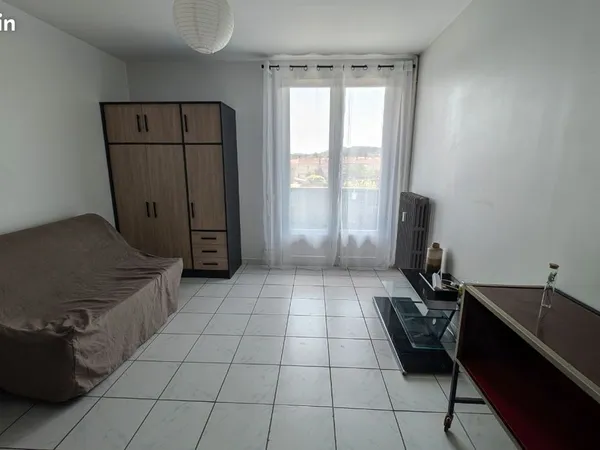 Studio étudiant meublé