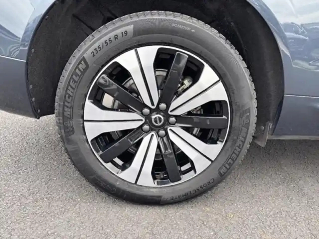 Volvo Xc60 t6 hybride rechargeable 253 + 145ch plus style dark geartronic 8 awd — photo 6