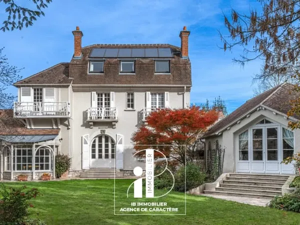 Demeure début XXème 361 m² et Maison d'Amis 100 m² - Piscine - Jardin 2.864 m² -