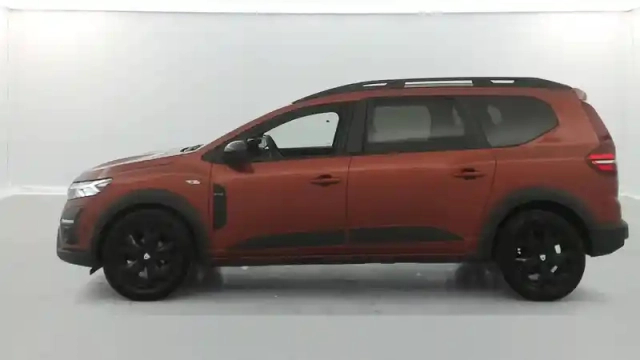 Dacia Jogger eco-g 100 5 places — photo 11