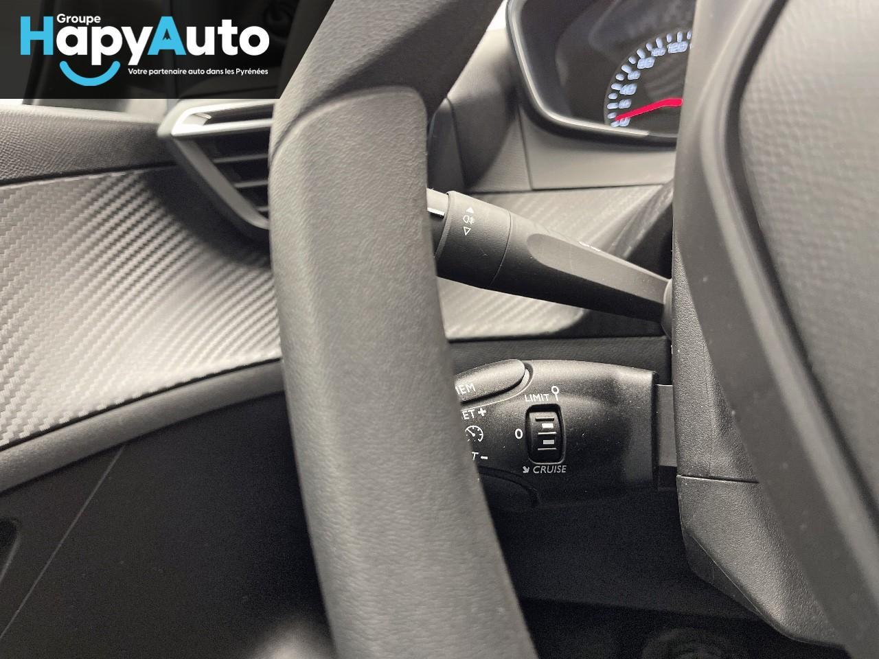 Peugeot 208 puretech 75 s&s bvm5 like — photo 23
