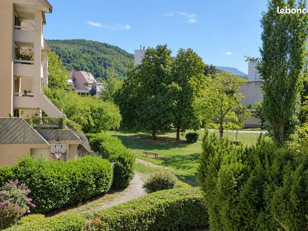 T4 88m² traversant et lumineux - Échirolles Frange Verte - 131 000