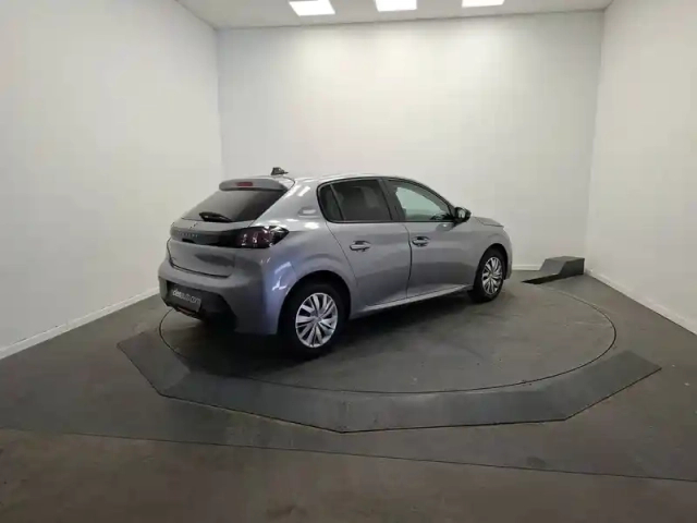 Peugeot 208 puretech 75 s&amp;s bvm5 — photo 5