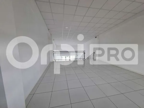 Avec ORPI louez vos bureaux de 119 m2