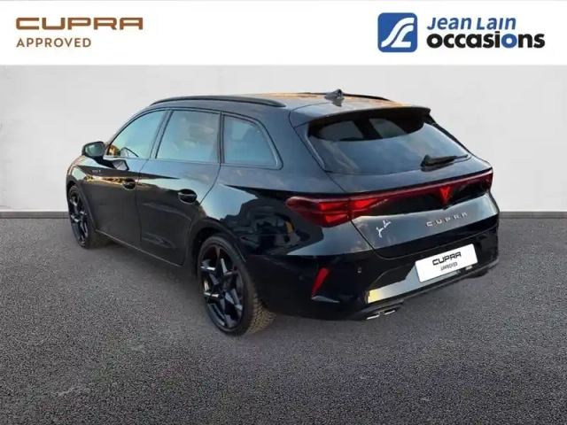 Cupra Leon sportstourer 1.5 etsi hybrid 150 ch dsg7 — photo 42
