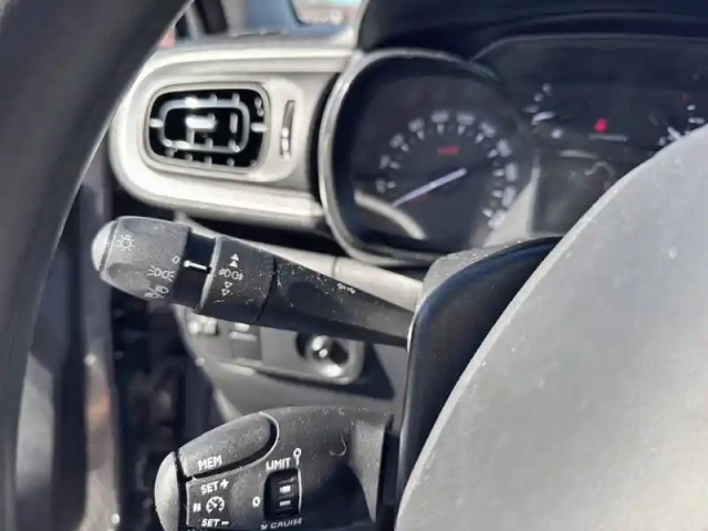 Citroën C3 puretech 83 s&amp;s bvm5 — photo 21