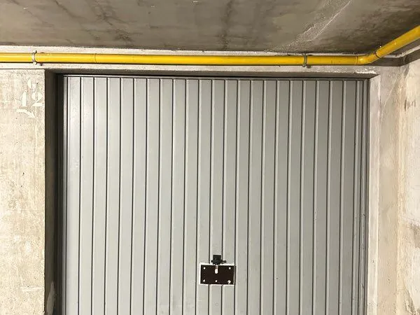 Garage à louer