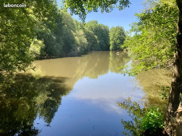 Etang de loisirs