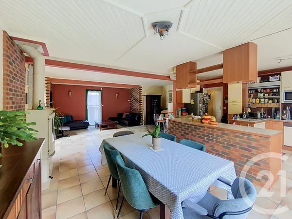 Maison 6 pièces 168 m²