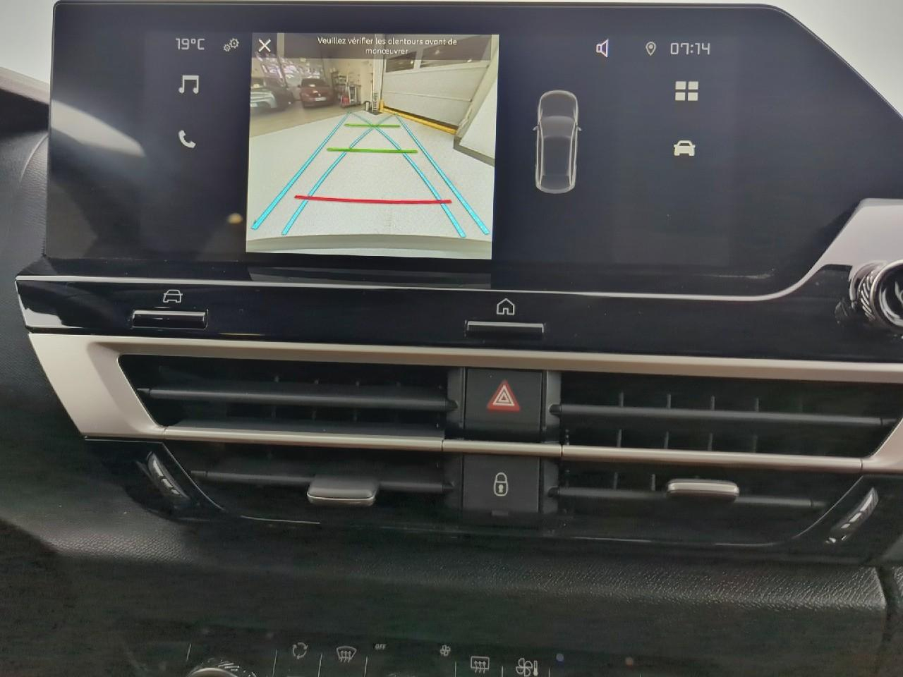 Citroën C4 puretech 130 bvm6 plus — photo 17