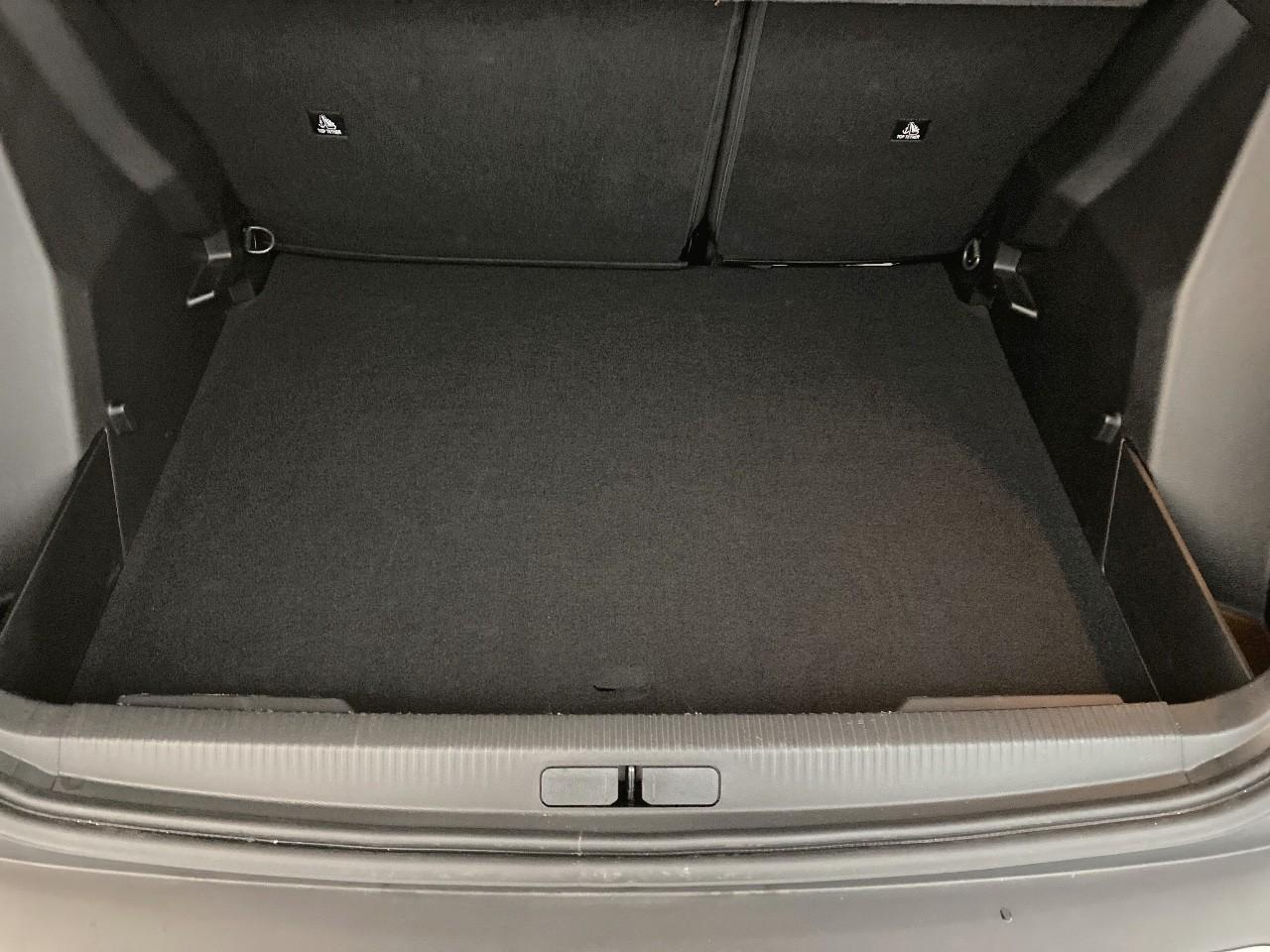 Peugeot 2008 hybrid 145 ch e-dcs6 allure — photo 6