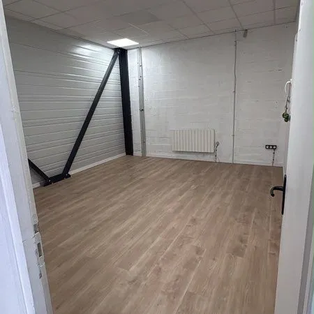 Local professionnel