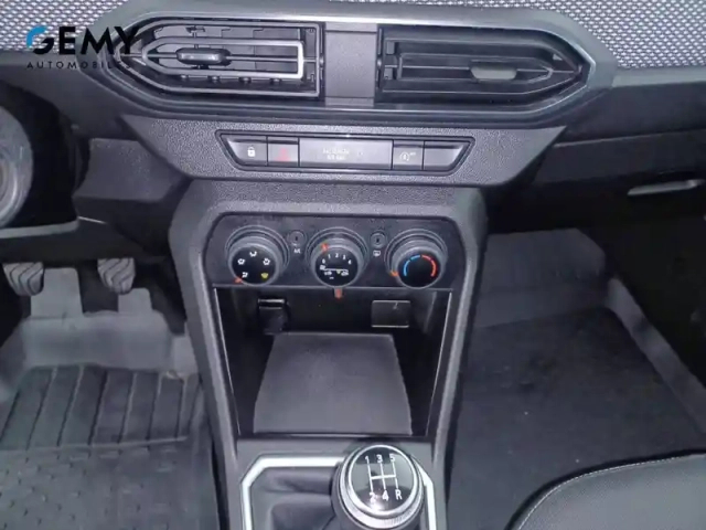 Dacia Sandero sce 65 - 22 — photo 14