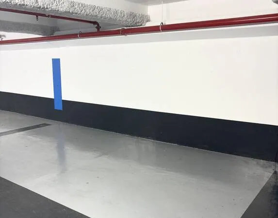 Garage/Parking