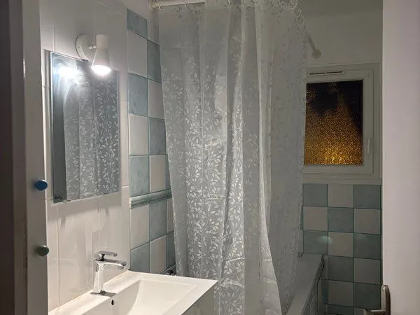 Loue appartement 3 pièces Toulon ouest