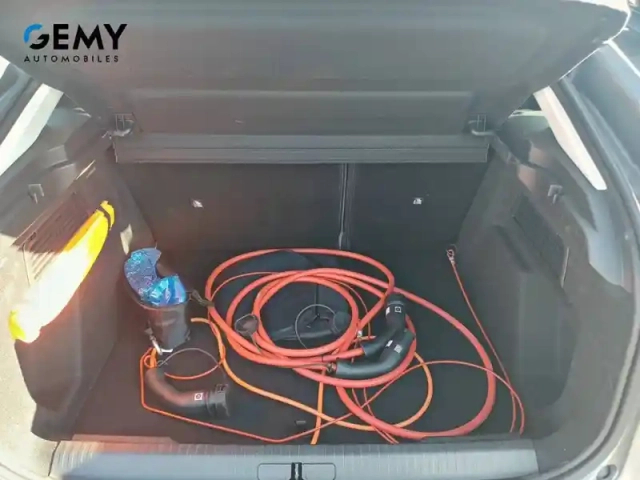 Citroën C4 e- 136 ch autonomie standard — photo 6
