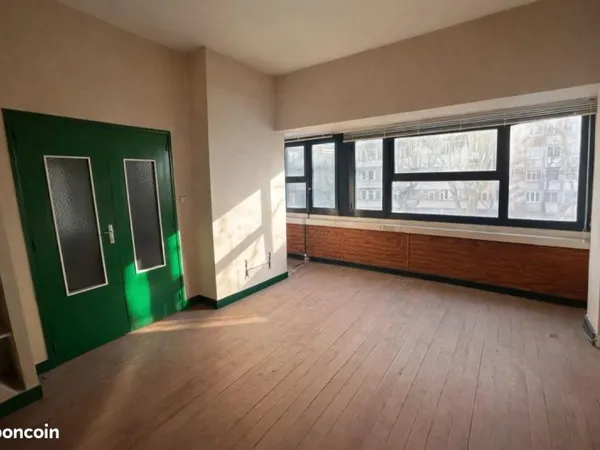 Bureau 52 m²