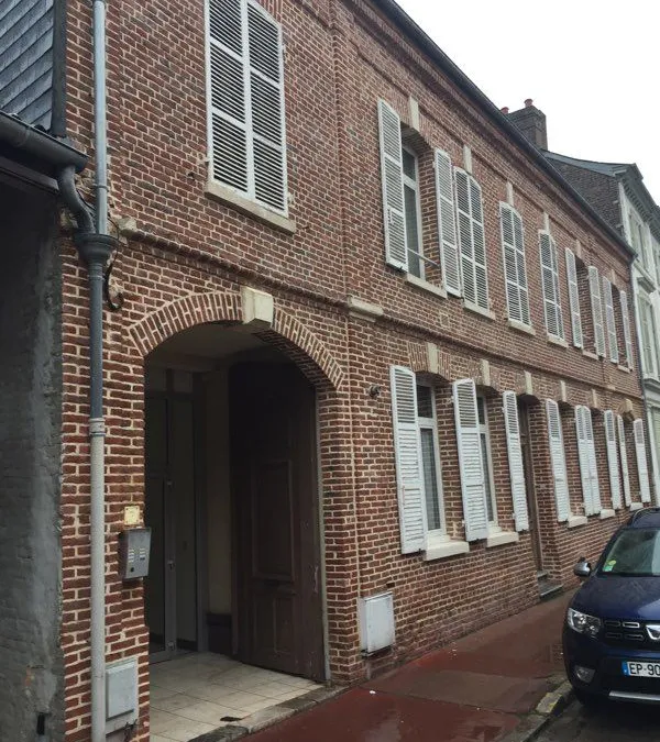 Photo 1