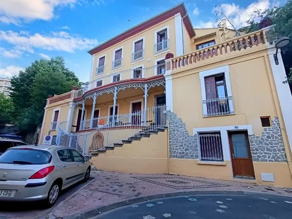 Bien immobilier de rendement Vente Amélie-les-Bains-Palalda 20p 442m² 1200000€