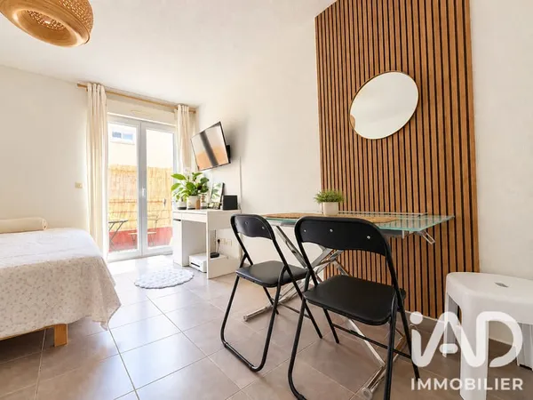 Studio 1 pièce 25 m²