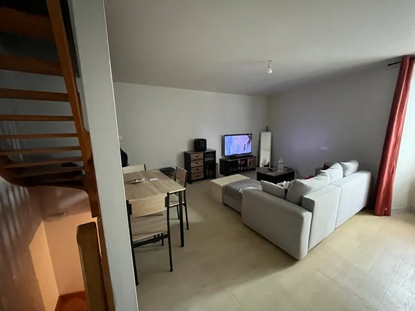 Immeuble 176 m²