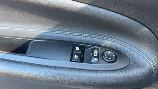 DS DS3 1.6 THP 155 - Chic – 2014 – 148667 km – Essence – Boîte Manuelle — photo 33