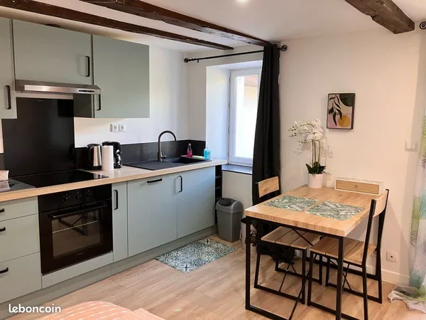 Studio + terrasse, tout inclus