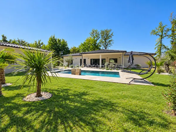 Maison 5 pièces 147 m²