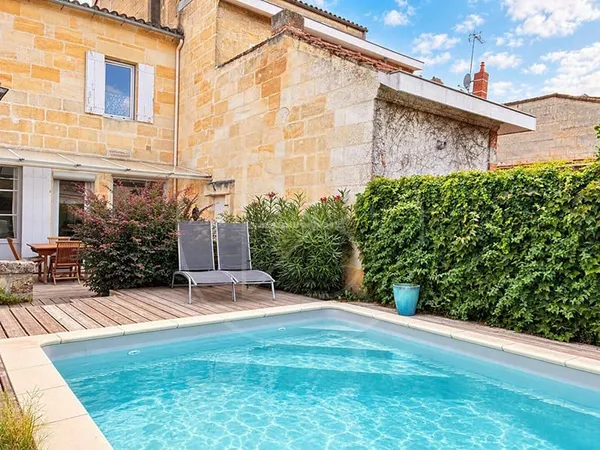 Maison 6 pièces 150 m²