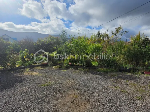 Terrain 669 m²