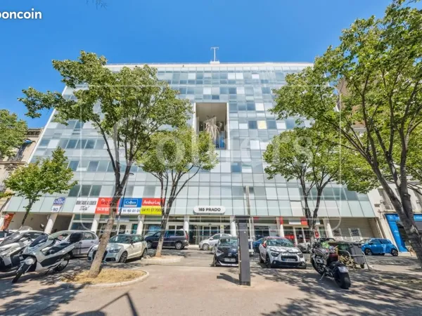 Bureaux 1 410 m²