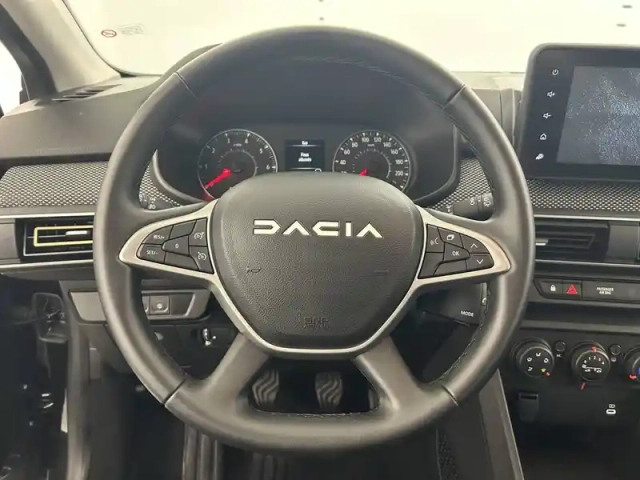 Dacia Sandero eco-g 100 gsr2 — photo 24