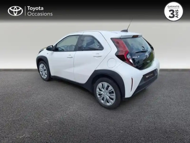 Toyota Aygo X 1.0 vvt-i 72ch dynamic s-cvt — photo 2
